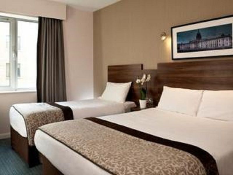 Leonardo Hotel Dublin Parnell Street מראה חיצוני תמונה